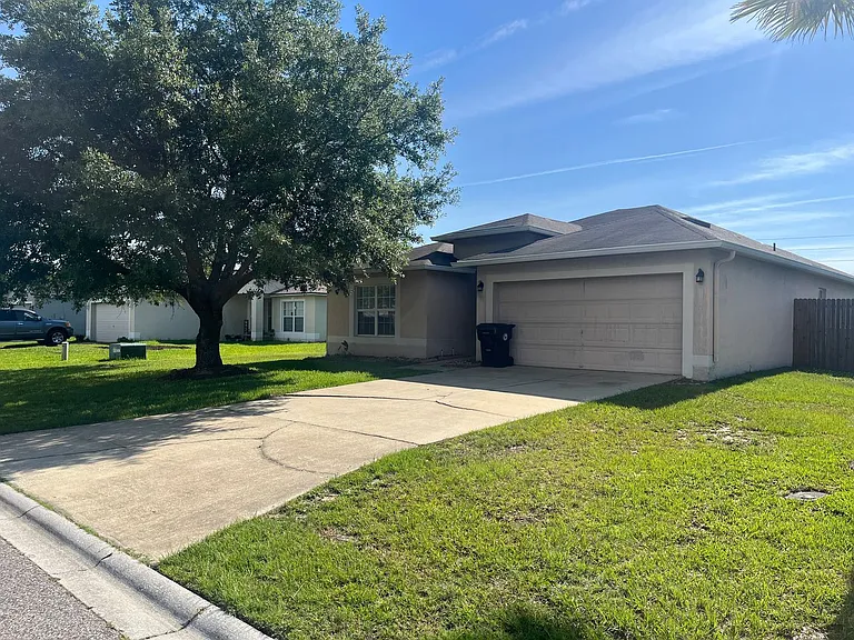 3533 Talisman Dr — Photo 2
