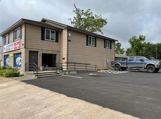 1345 N Shepherd Dr, Houston, TX 77008