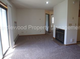 1116 N Point Dr APT B6, Stevens Point, WI 54481