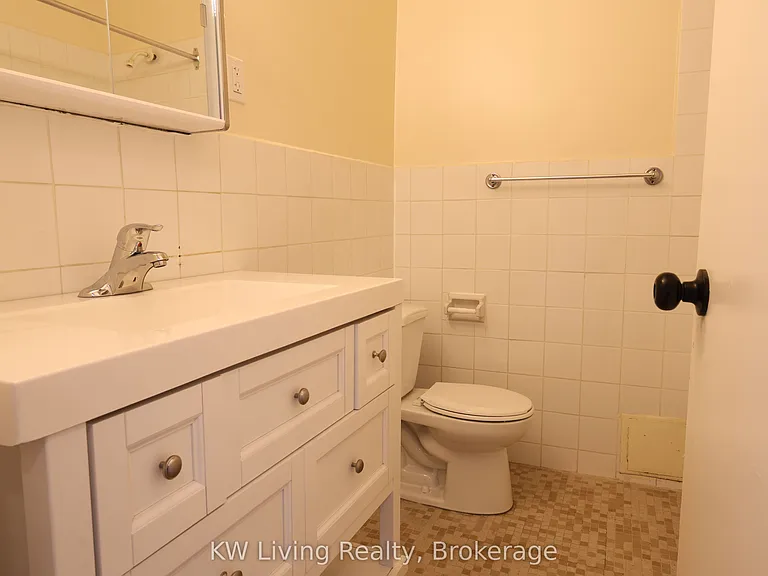 480 Lakeshore Rd E #309 — Photo 20