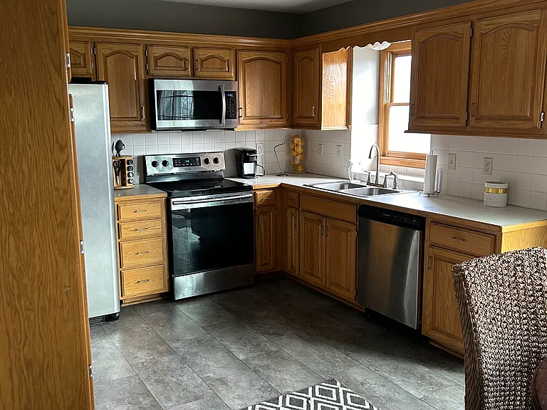 1301 NW 72nd Ter — Photo 12