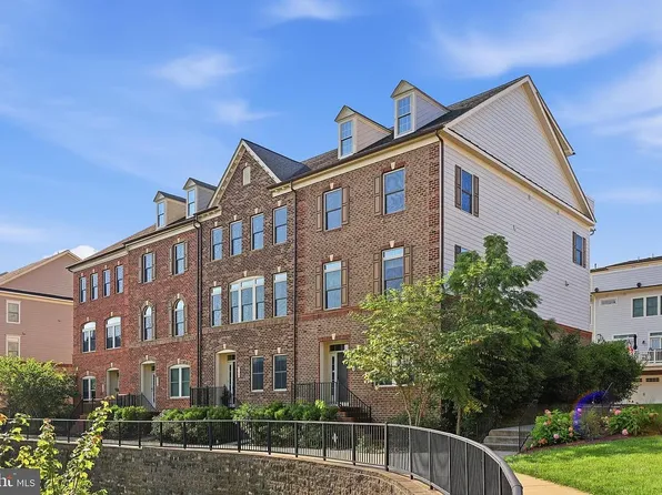 9140 Kenway Ln, Frederick, MD 21704
