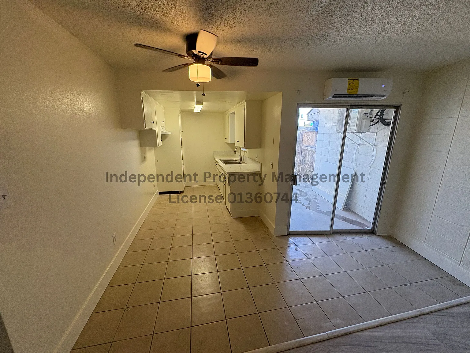 2 bed, $1,400 — Photo 3