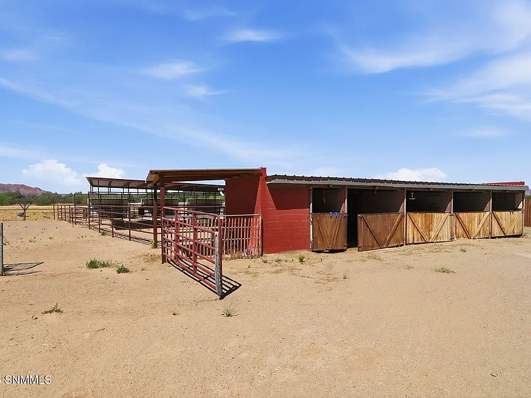 5033 Northwind Rd — Photo 34