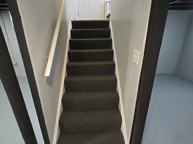 23809 Battelle Ave — Photo 16