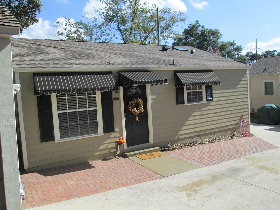 1st image of 1517 E Washington St #A