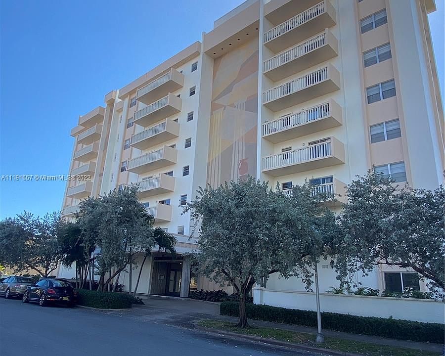 1st image of 22 Salamanca Ave APT 801