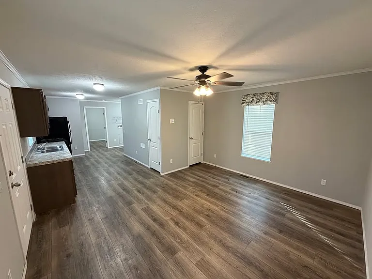 510 N Range St #15 — Photo 7