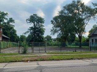 Sterling Ave, Elkhart, IN 46516