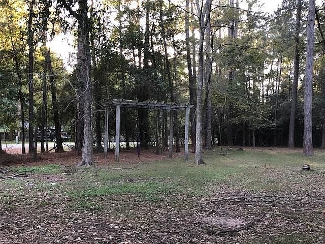 1st image of 20174 Forest Woods Ln