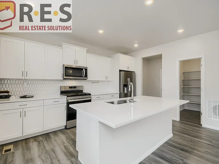 6134 Sugarloaf St — Photo 5