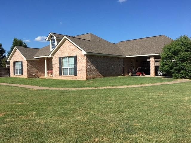 1st image of 10 Dobbs Dr