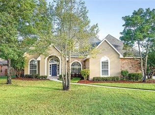 207 Landsdowne Dr, Slidell, LA 70461