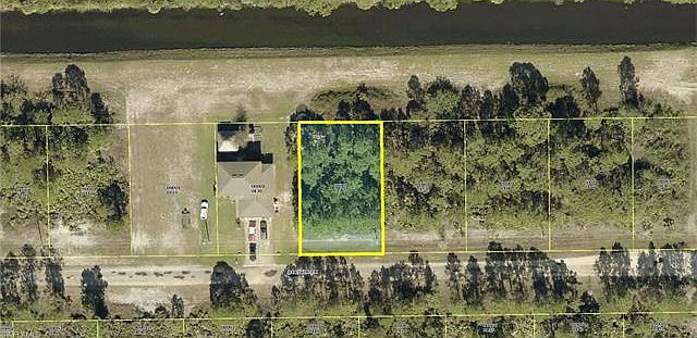 1st image of 941 Bolivia Dr