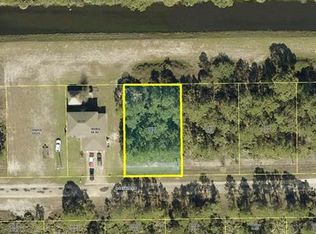 941 Bolivia Dr, Lehigh Acres, FL 33974