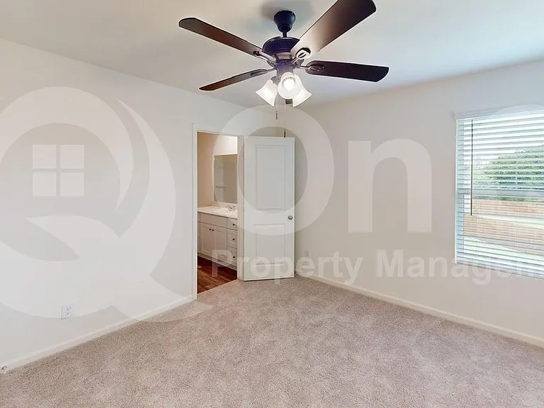 4529 Wood Fern Rd — Photo 15