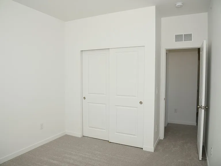 Bedroom3 Closet