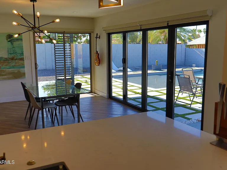 6429 E Jean Dr — Photo 4