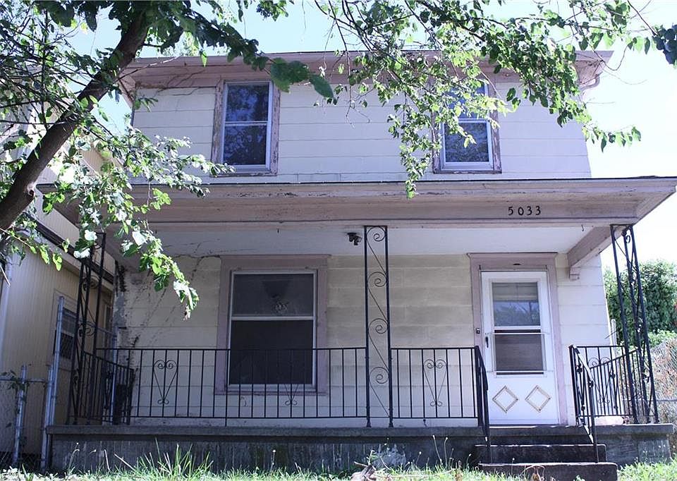 1st image of 5033 E 9th St