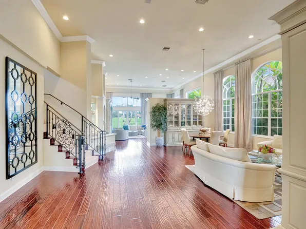 4162 NW Briarcliff Circle, Boca Raton, FL 33496