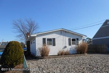 2nd image of 971 Seagull Dr