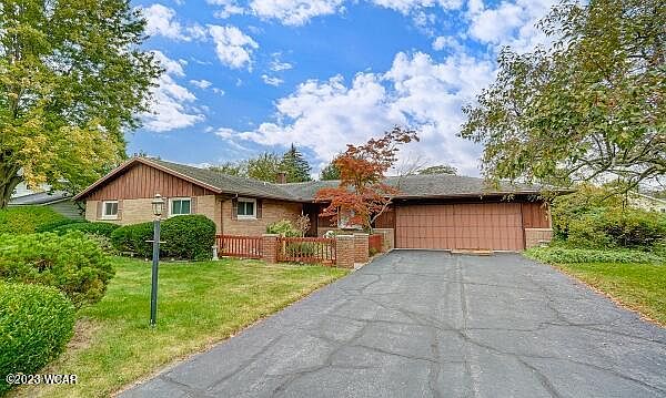 1st image of 1017 Indian Hill Dr