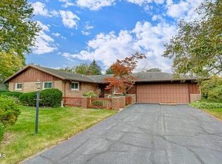 1017 Indian Hill Dr, Van Wert, OH 45891