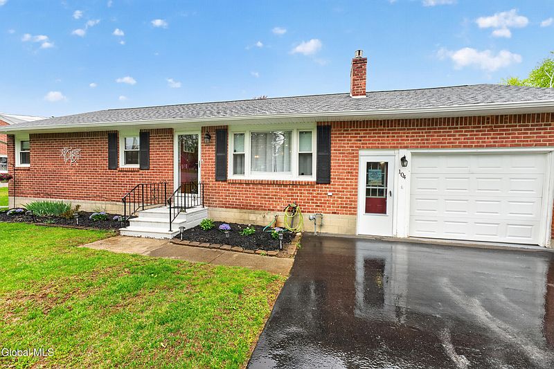 5th image of 104 Marjorie Drive