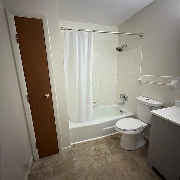 3108 E Stroop Rd — Photo 16