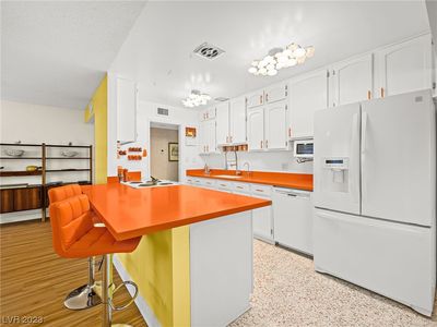 3238 Glenhurst Dr, Las Vegas, NV, 89121