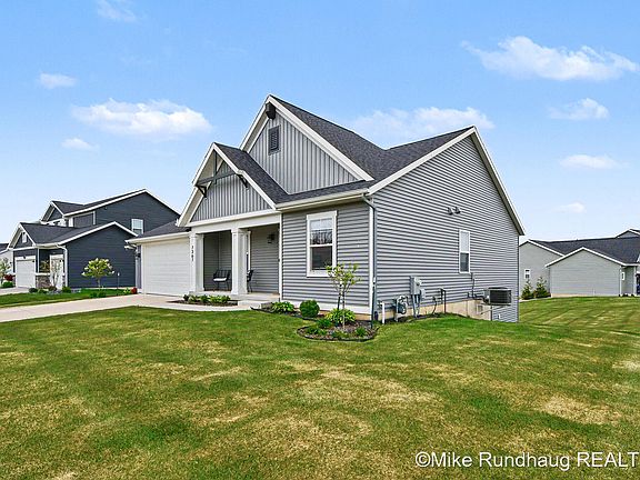 2nd image of 7367 Graymoor St SE #44