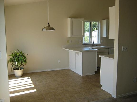 5th image of 6704 134th St E