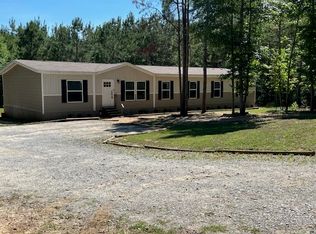 22909 Red Tin Ln, Opp, AL 36467