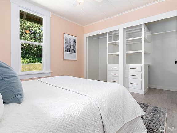5th image of 3320 Lindsay Avenue