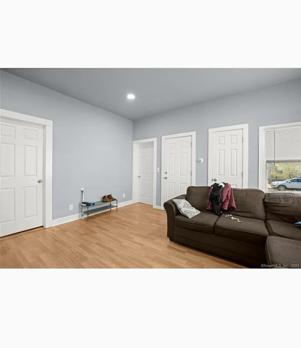 147 Fillmore St — Photo 1