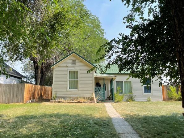 414 N Birch St, Shoshone, ID 83352