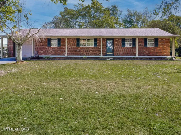 1370 Russell Ln, Lenoir City, TN 37772