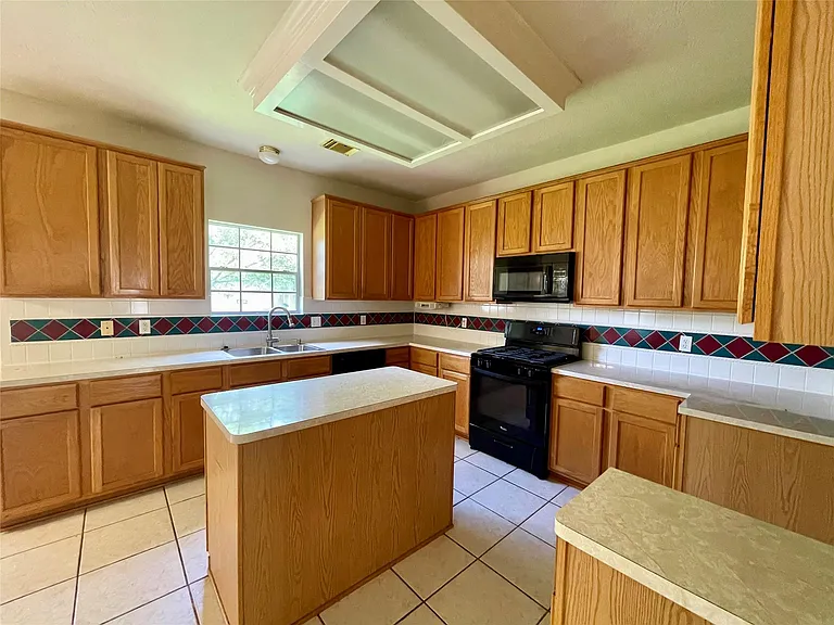 24231 Pepperrell Place St — Photo 11