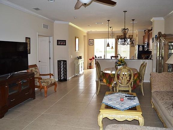 2nd image of 10769 Lerwick Cir