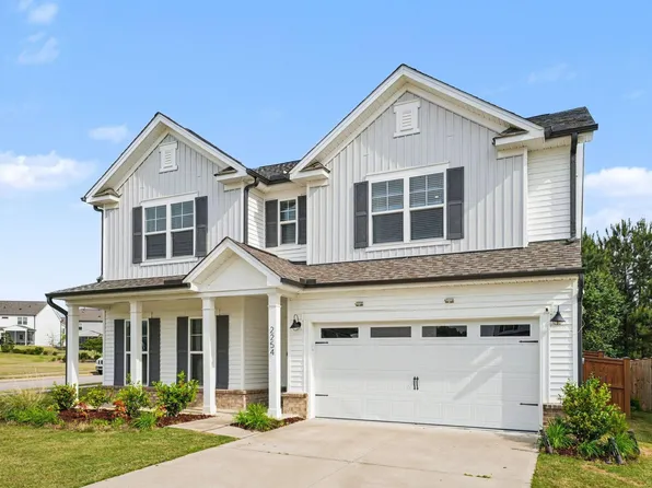 2254 Bethpage Dr, Fuquay Varina, NC 27526