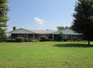 6760 Old Edwards Mill Rd, Hopkinsville, KY 42240