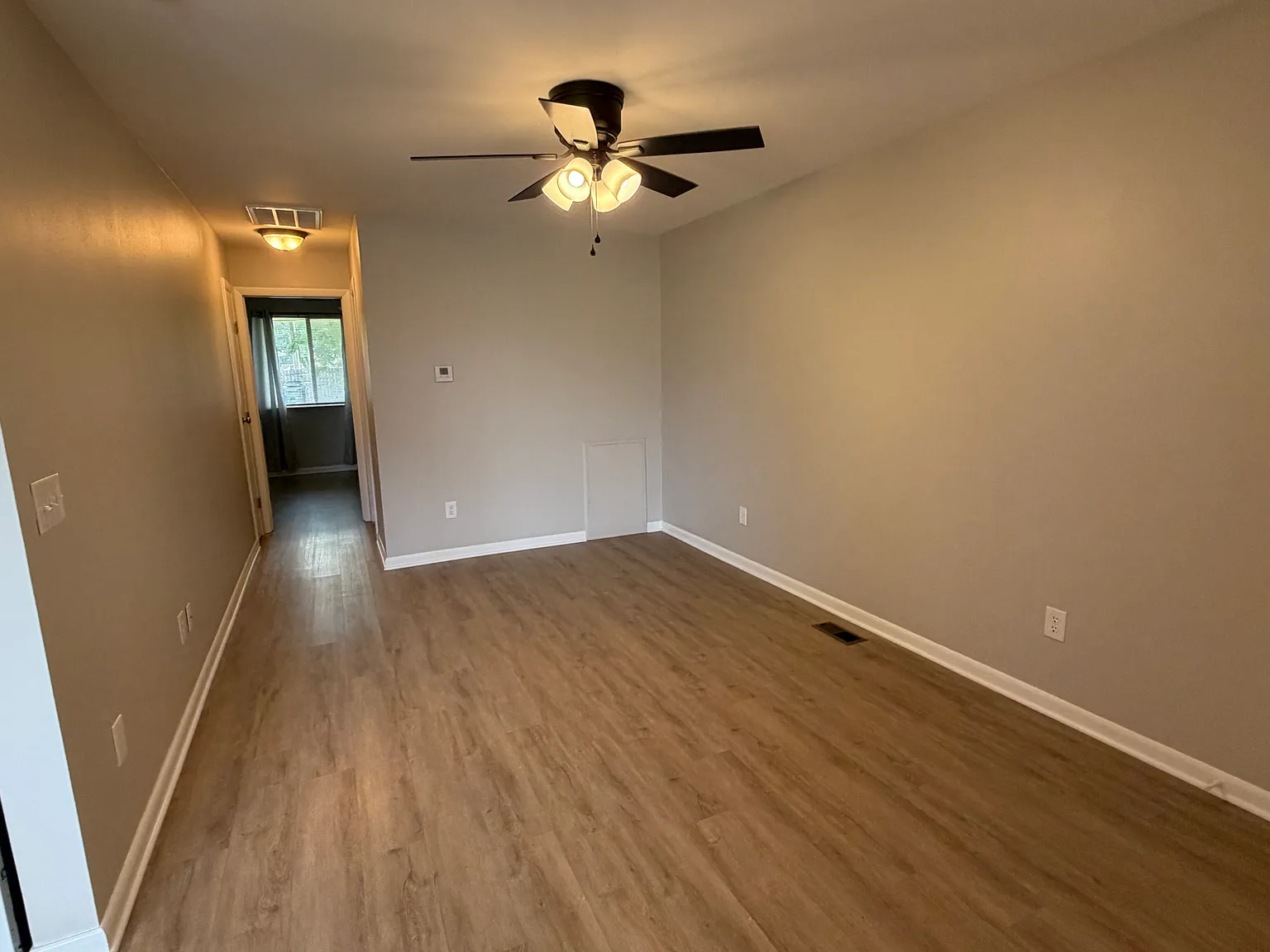1 bed, 700 sqft, $775 — Photo 2