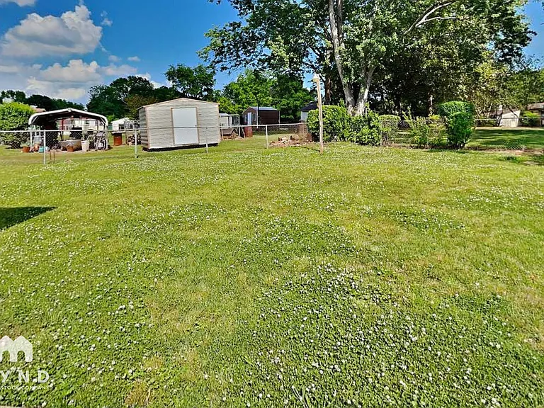 877 Twin Lake Dr NE — Photo 29