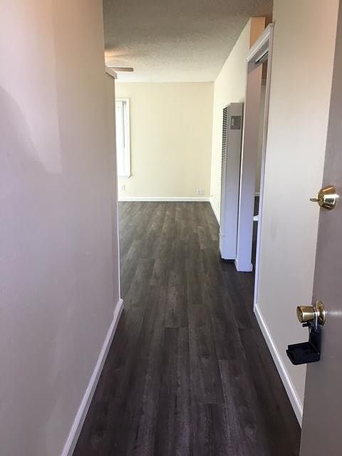 1st image of 78 Aliso Ln