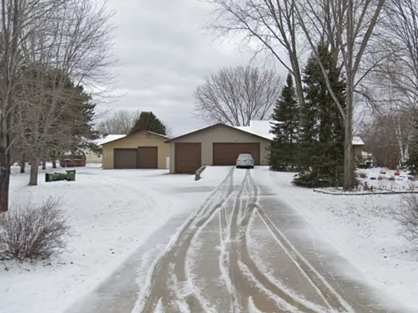 351 Thomas St, Lino Lakes, MN 55014