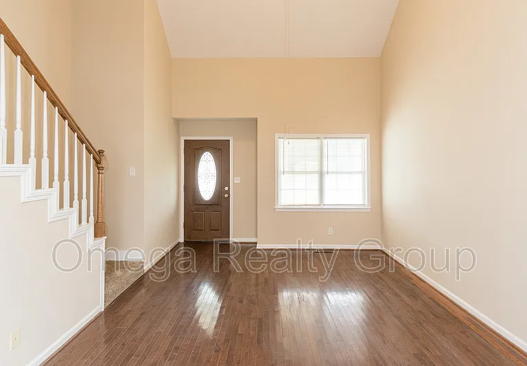 67 Jacob Ln — Photo 6