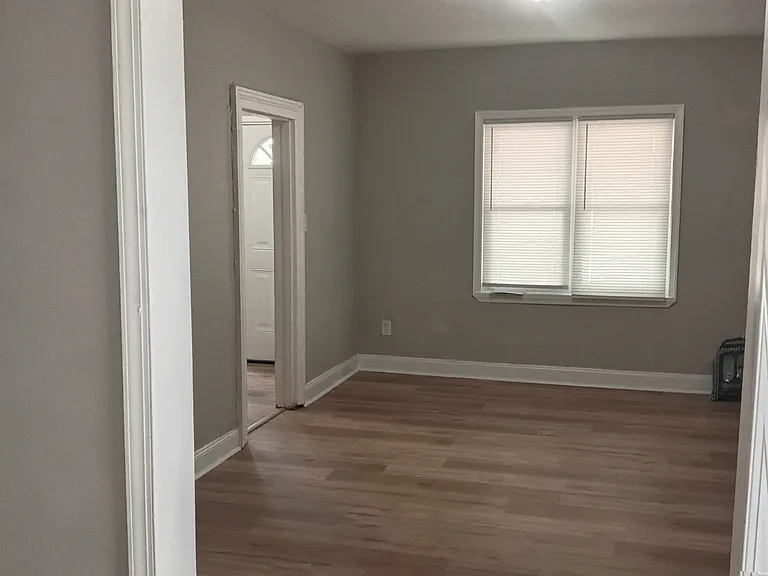 1019 Billings St — Photo 6