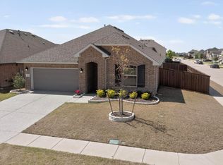 1805 Arbor Dr, Forney, TX 75126