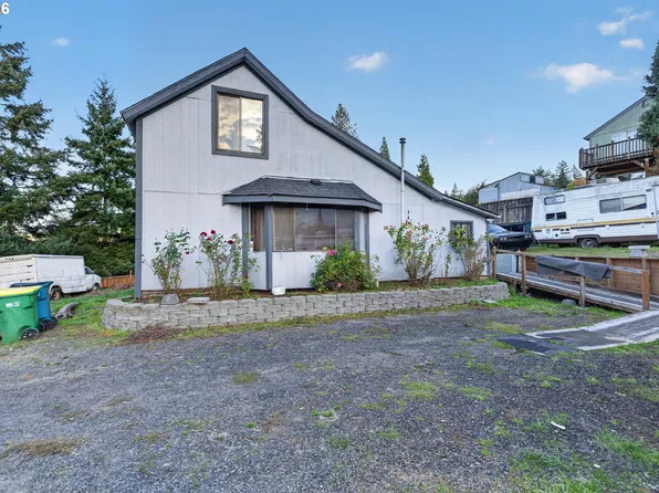406 Church St, Gaston, OR 97119