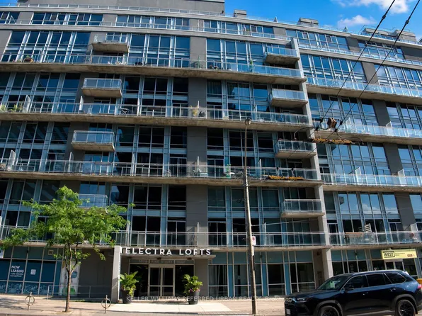 1029 King St W #805, Toronto, ON M6K 3M9